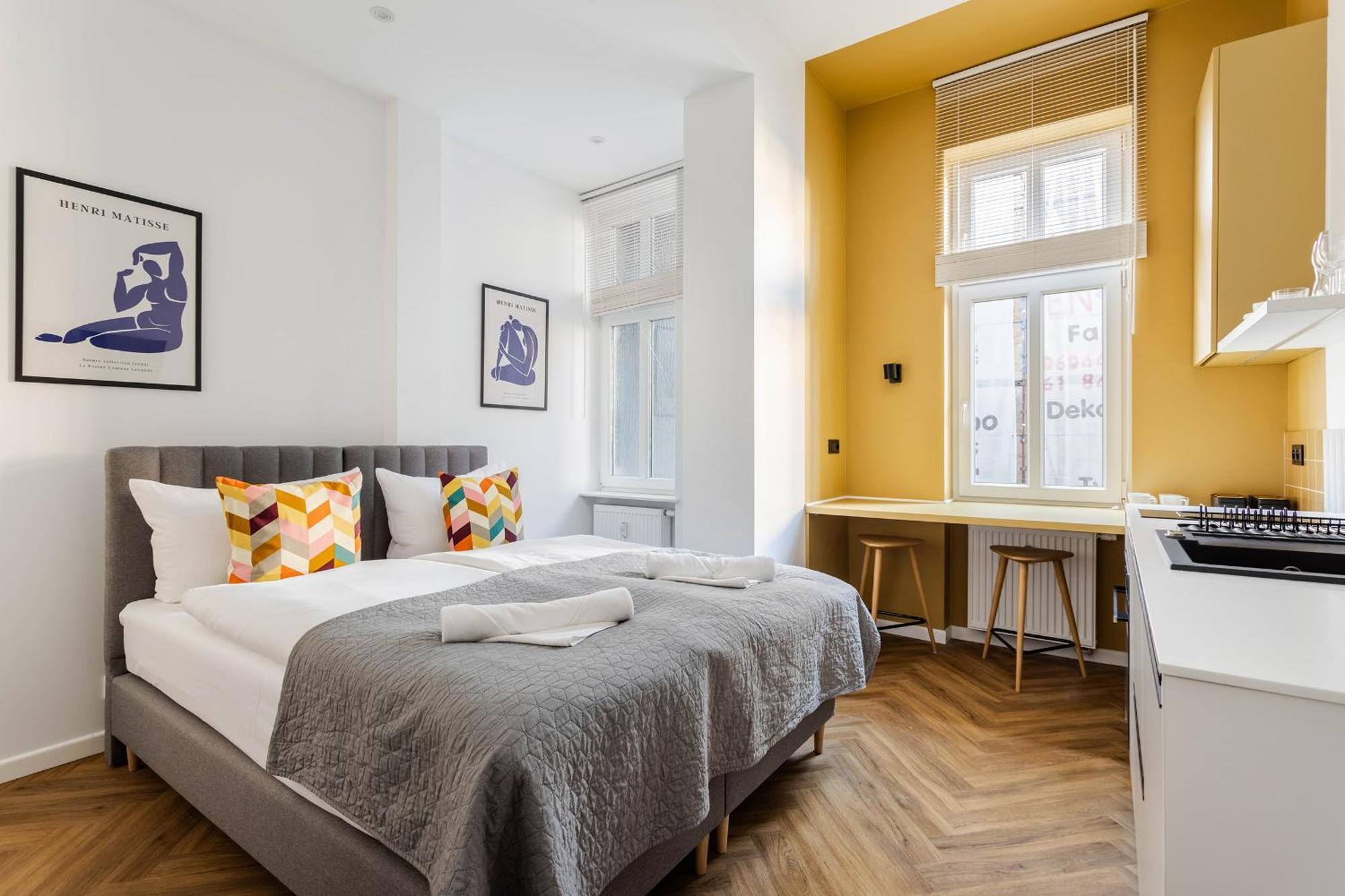 Nowoczesne I Stylowe Studia Very Berry W Poznaniu By Noclegi Renters Exterior photo